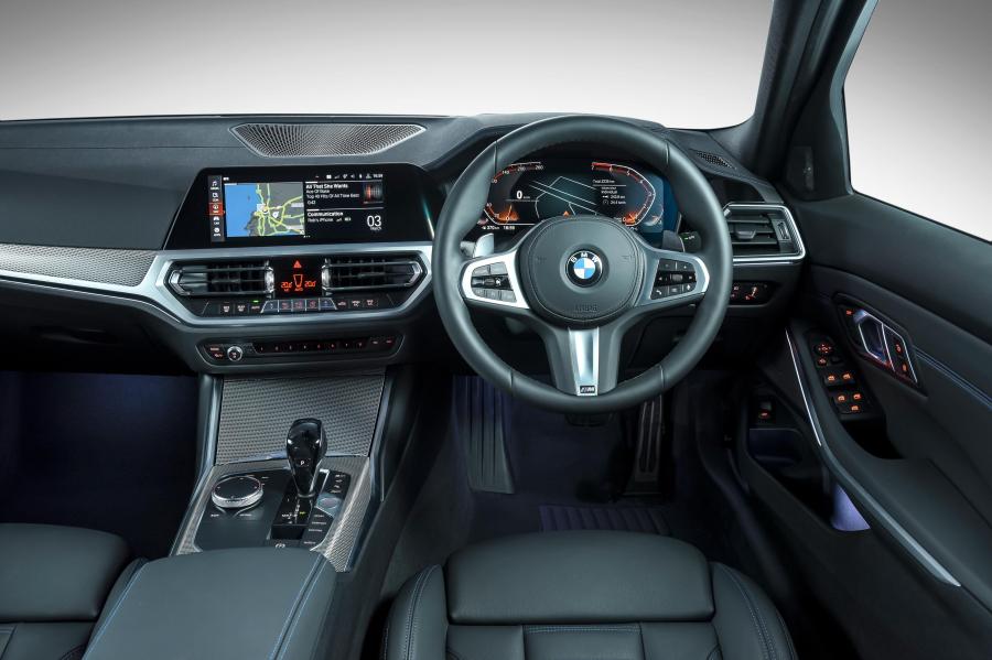 Торпедо BMW 330i M Sport (G20) 2019 года  (ZA) (фото 10 из 40)